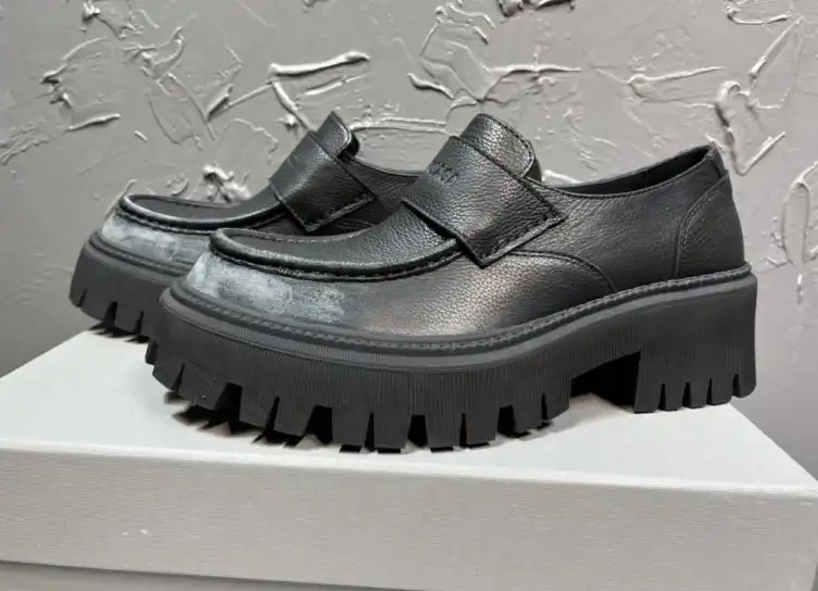 hype Balenciaga Leather Shoes