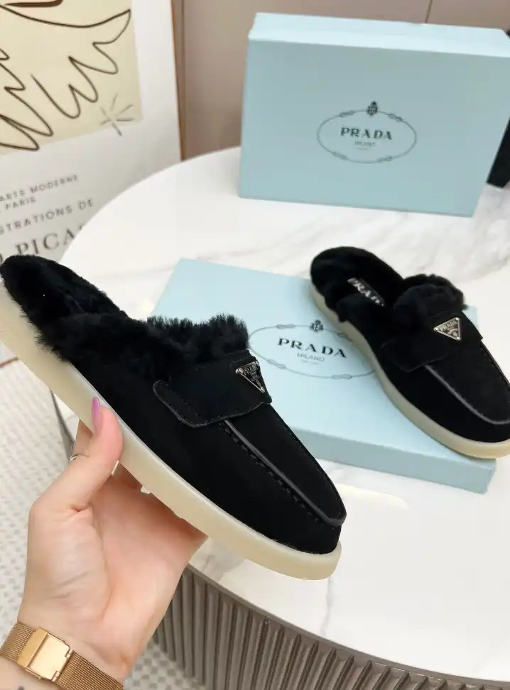 hype Prada Slippers