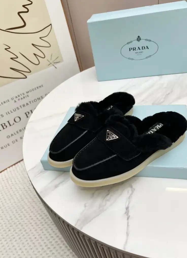 hype Prada Slippers