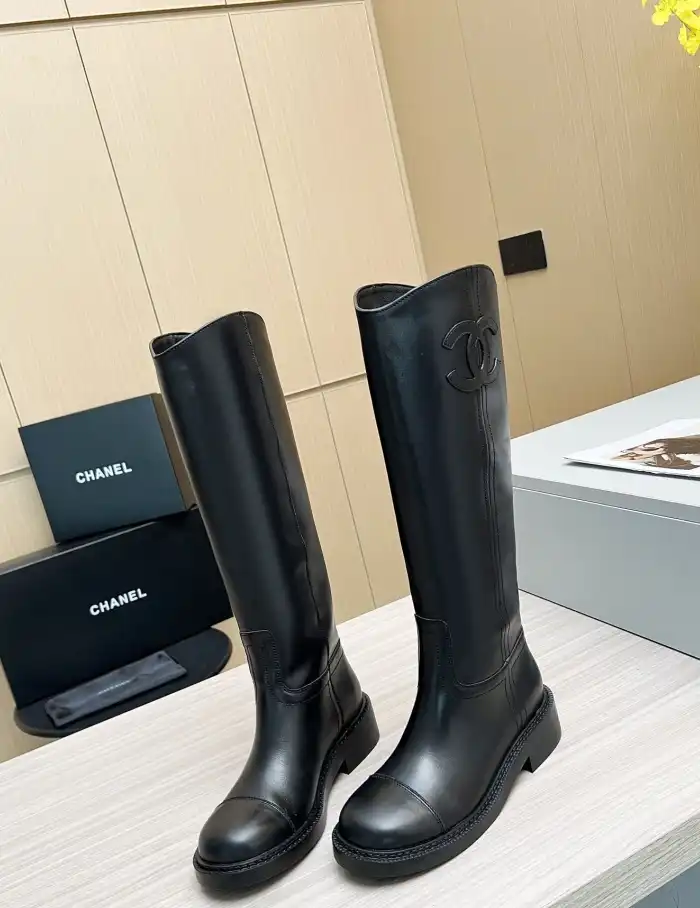 hype Chanel Boots