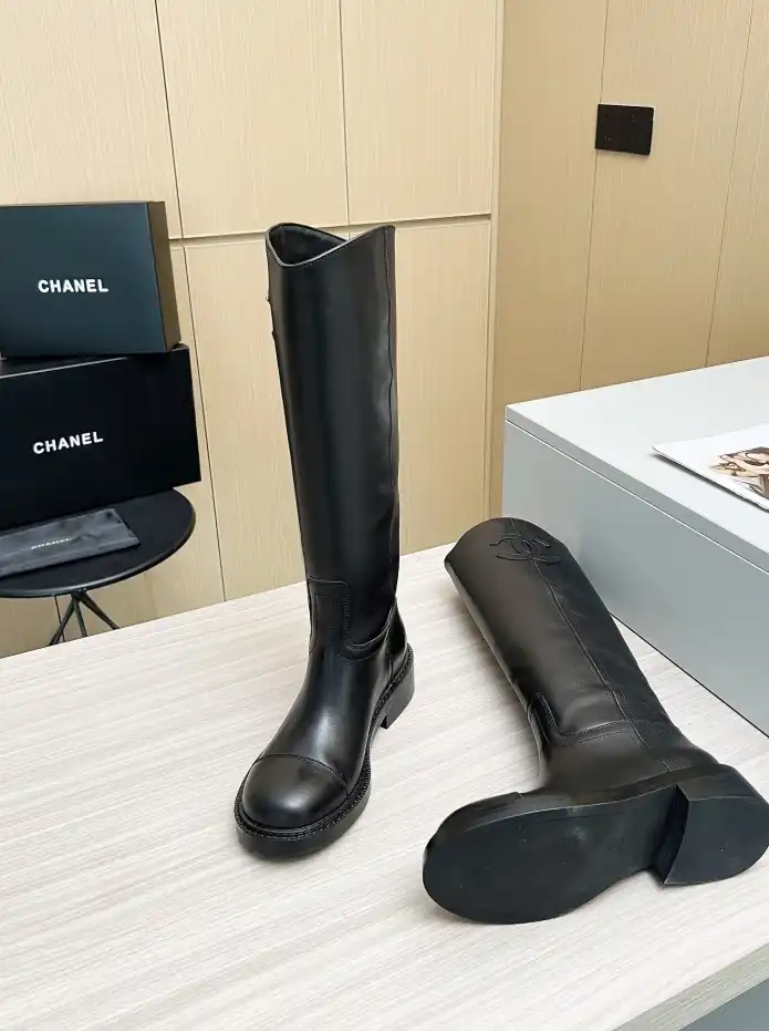 hype Chanel Boots