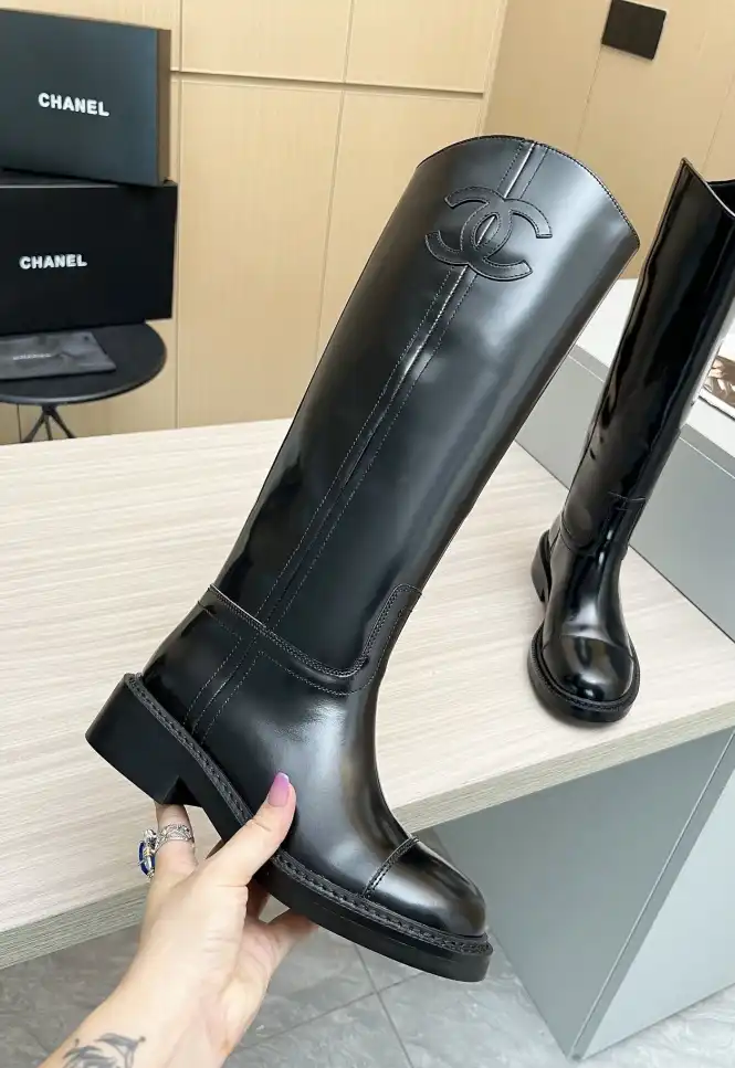 hype Chanel Boots