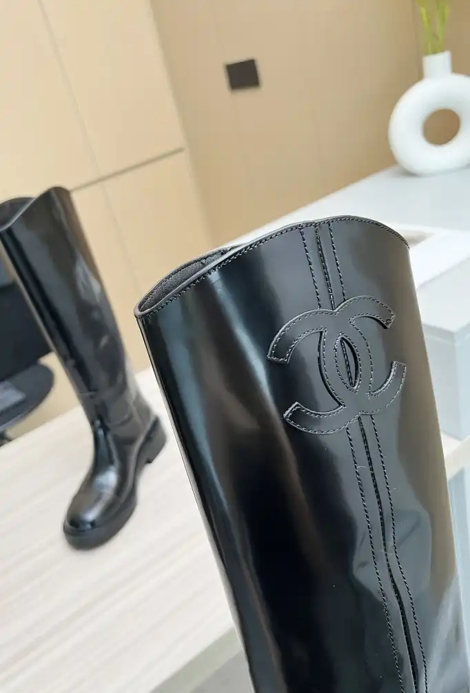 hype Chanel Boots