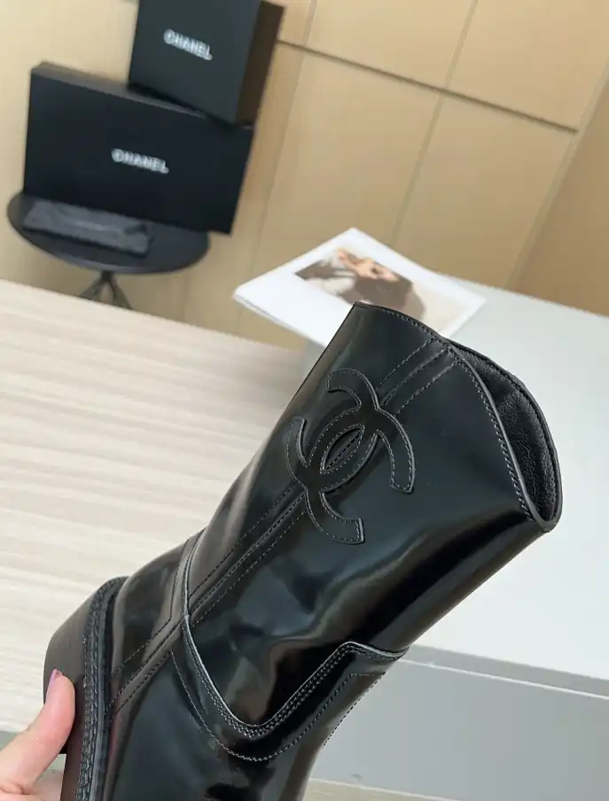 hype Chanel Boots