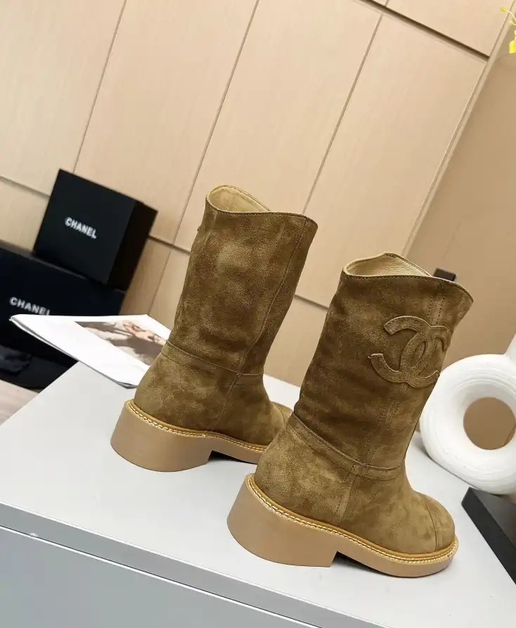 hype Chanel Boots