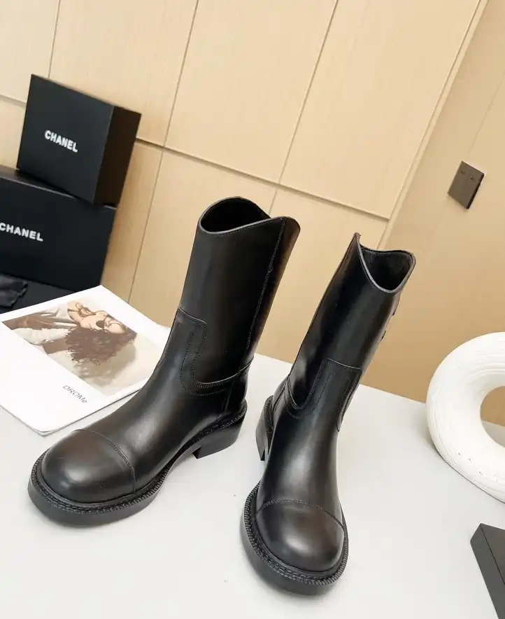 hype Chanel Boots