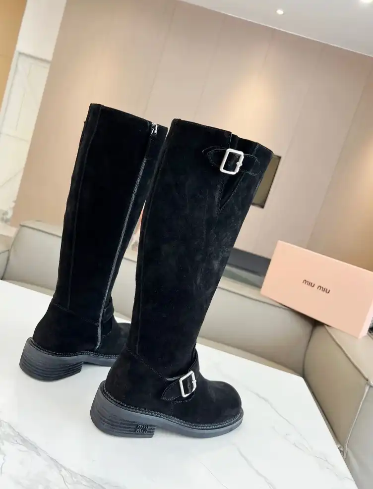 hype Miu Miu Boots