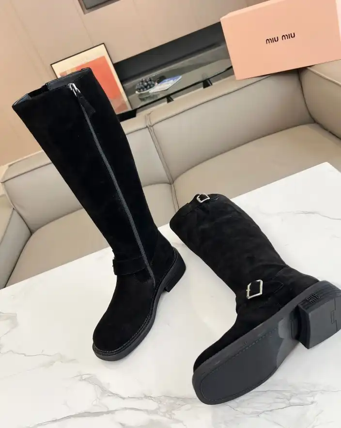 hype Miu Miu Boots