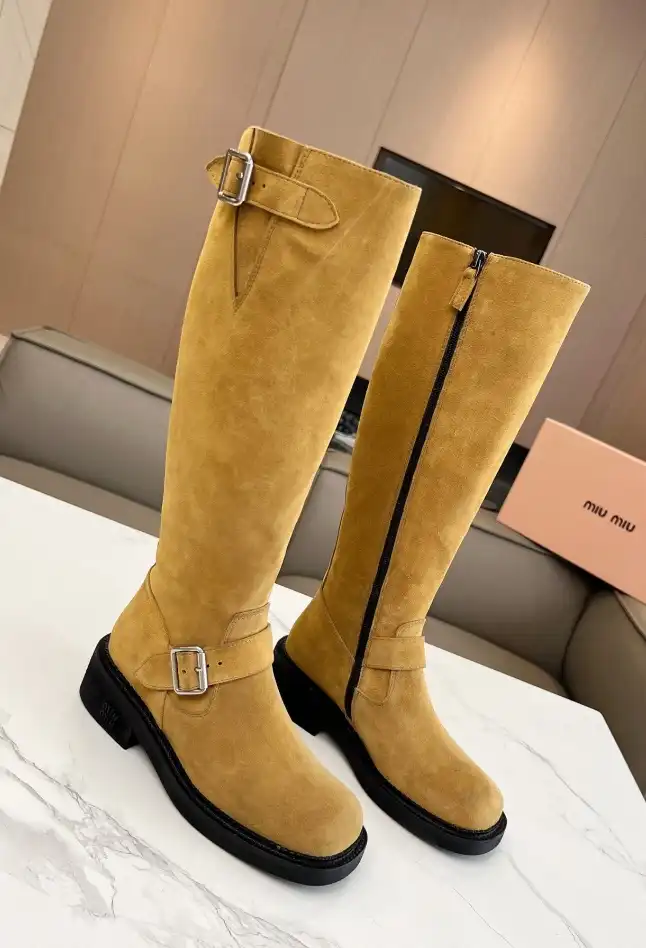 hype Miu Miu Boots