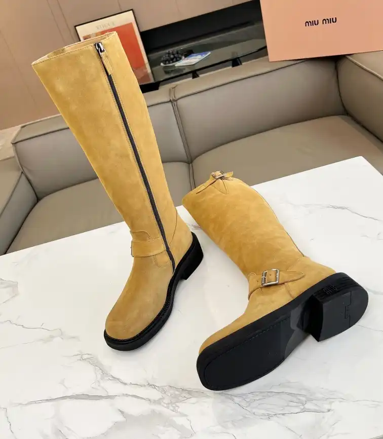 hype Miu Miu Boots