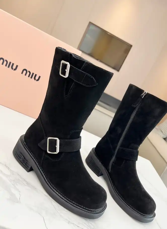 hype Miu Miu Boots