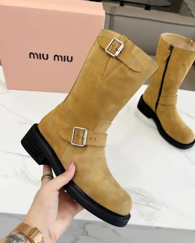 hype Miu Miu Boots