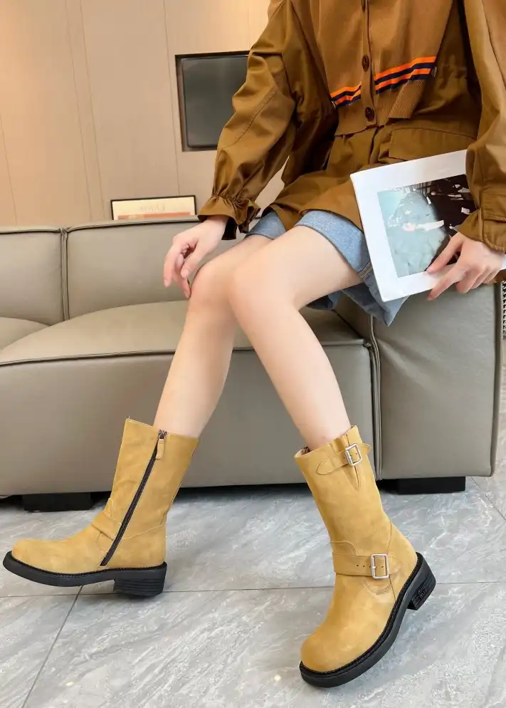 hype Miu Miu Boots