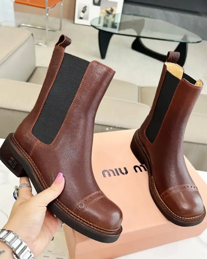 hype Miu Miu Boots