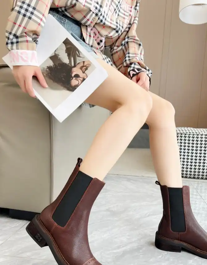 hype Miu Miu Boots