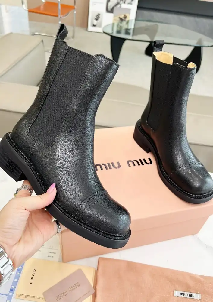 hype Miu Miu Boots