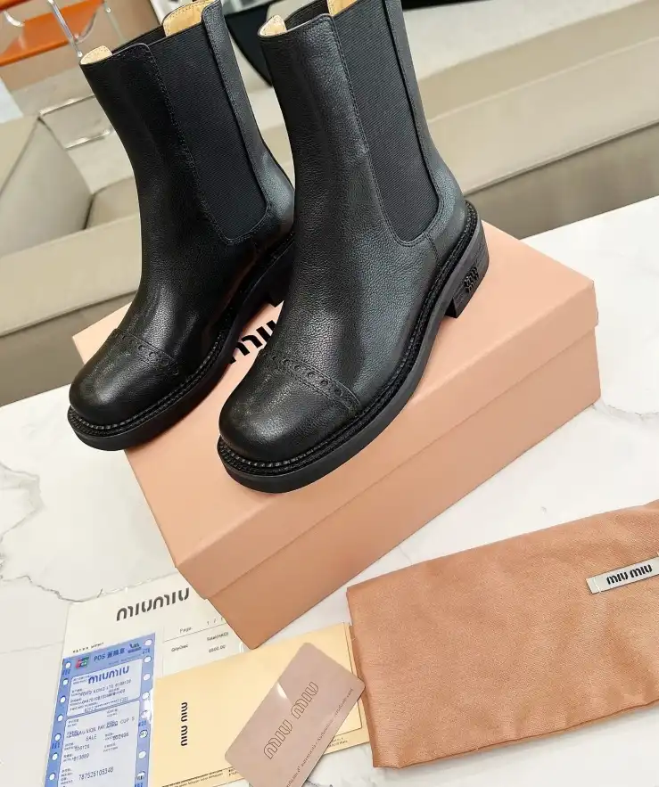 hype Miu Miu Boots