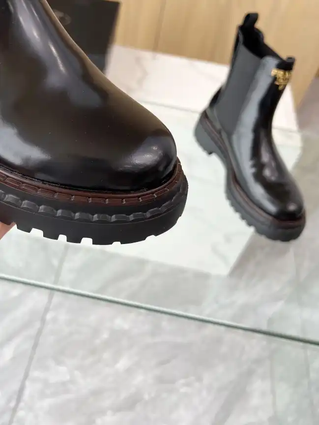 hype Prada Boots