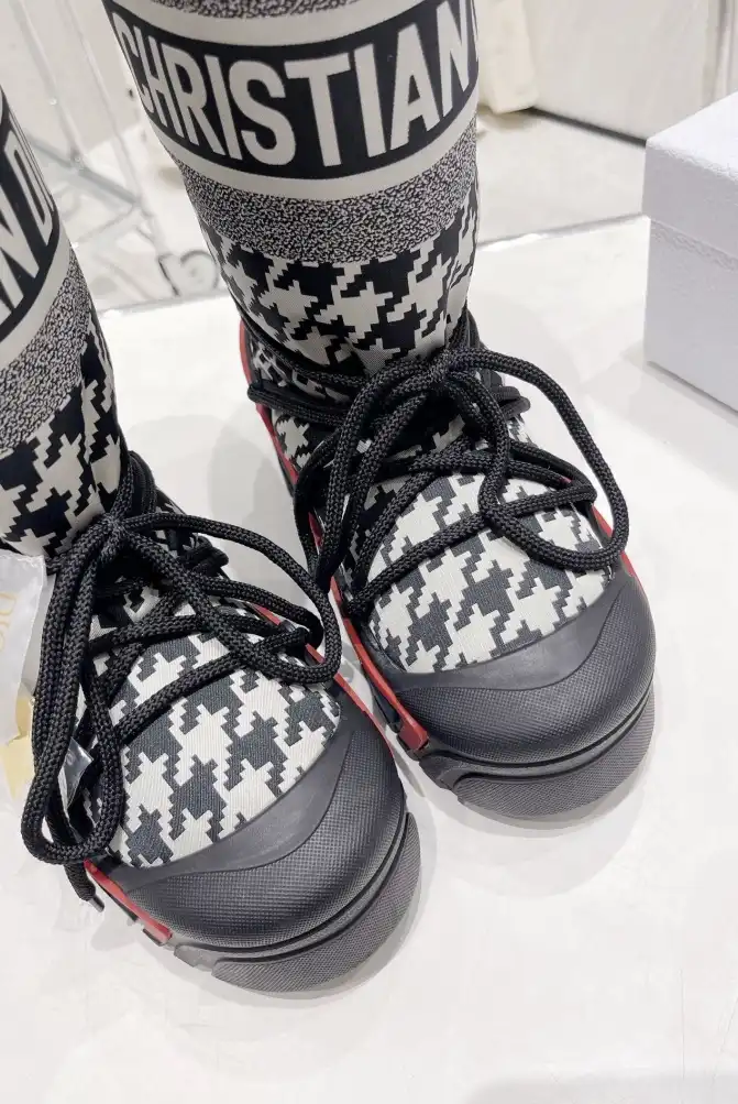 hype Christian Dior Boots