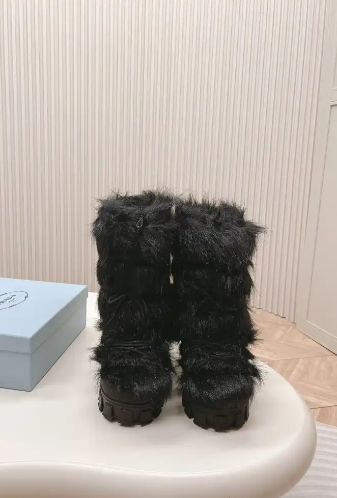 hype Prada Boots