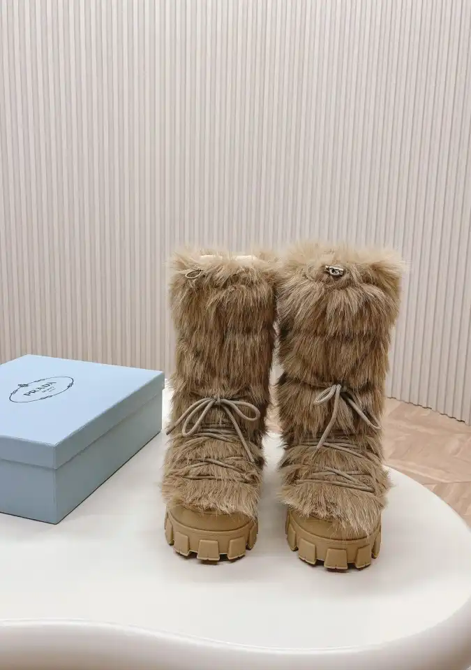 hype Prada Boots