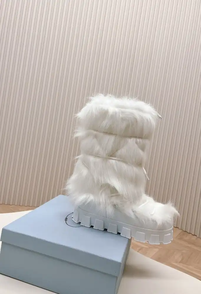 hype Prada Boots