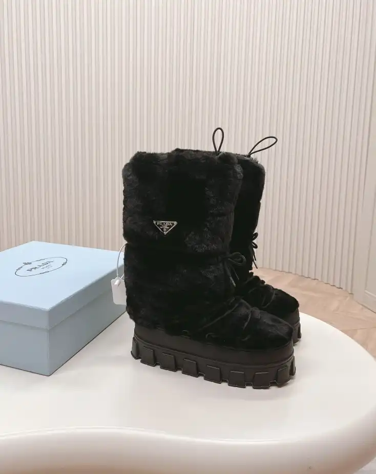 hype Prada Boots