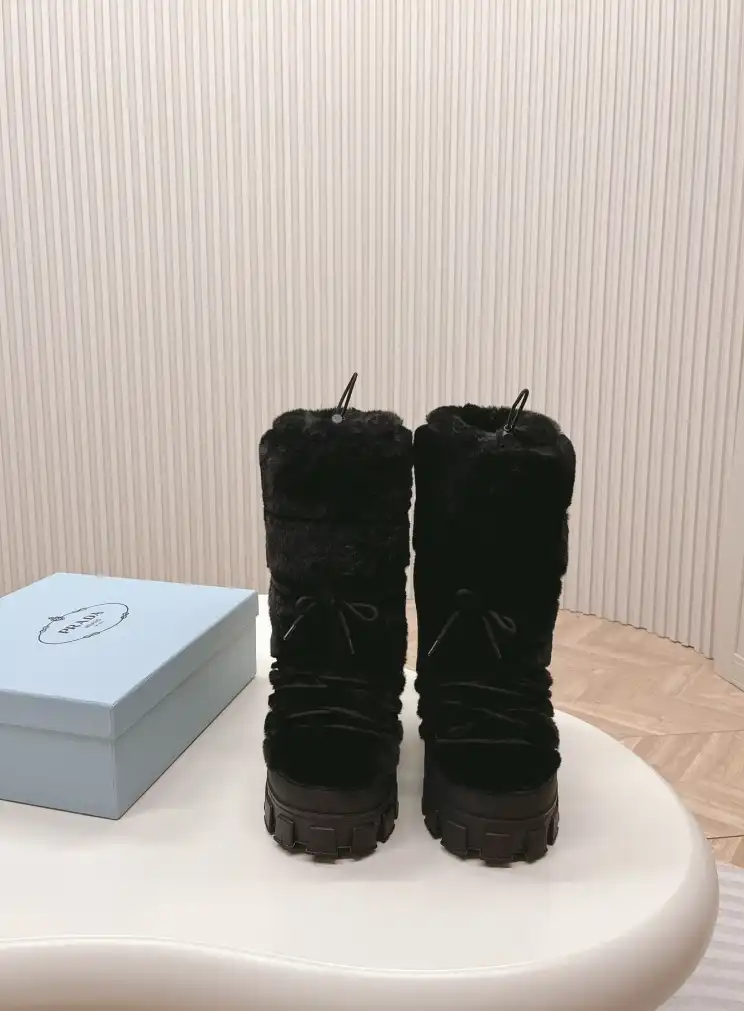 hype Prada Boots