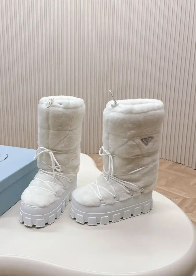 hype Prada Boots