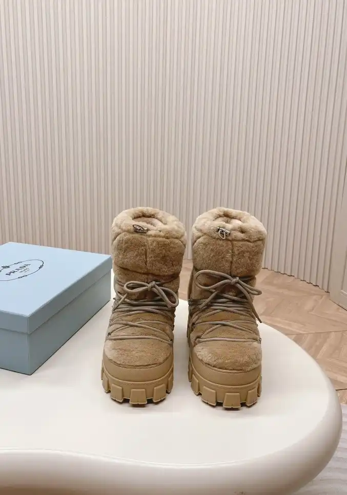 hype Prada Boots