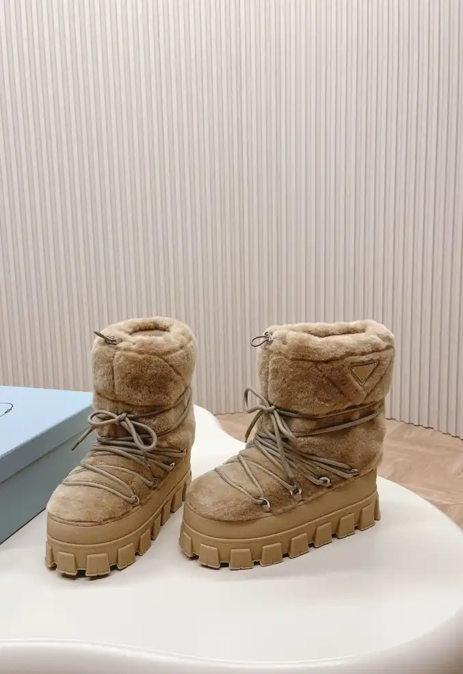 hype Prada Boots