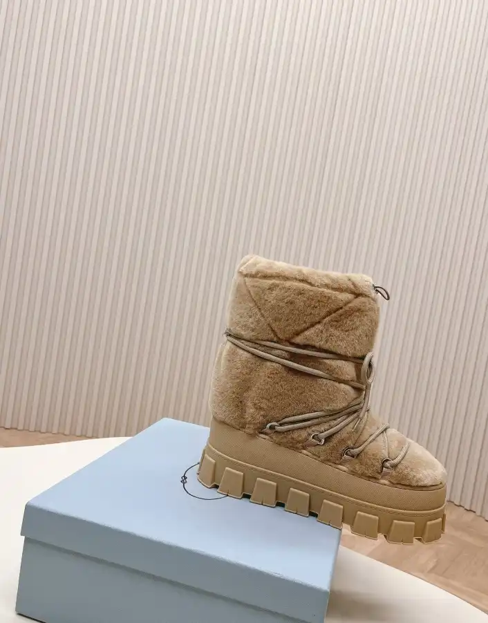 hype Prada Boots