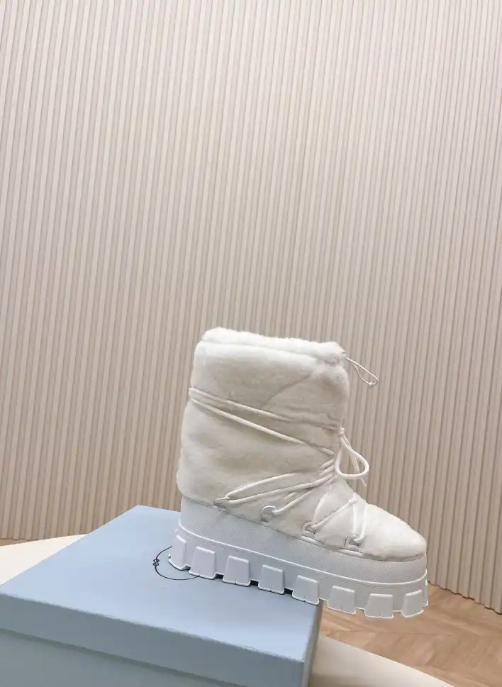 hype Prada Boots