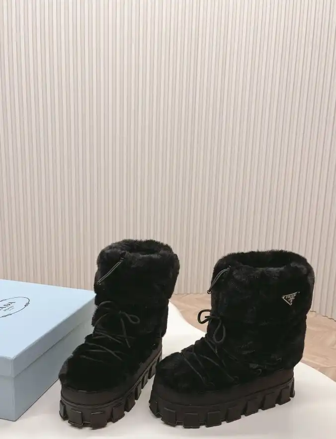 hype Prada Boots