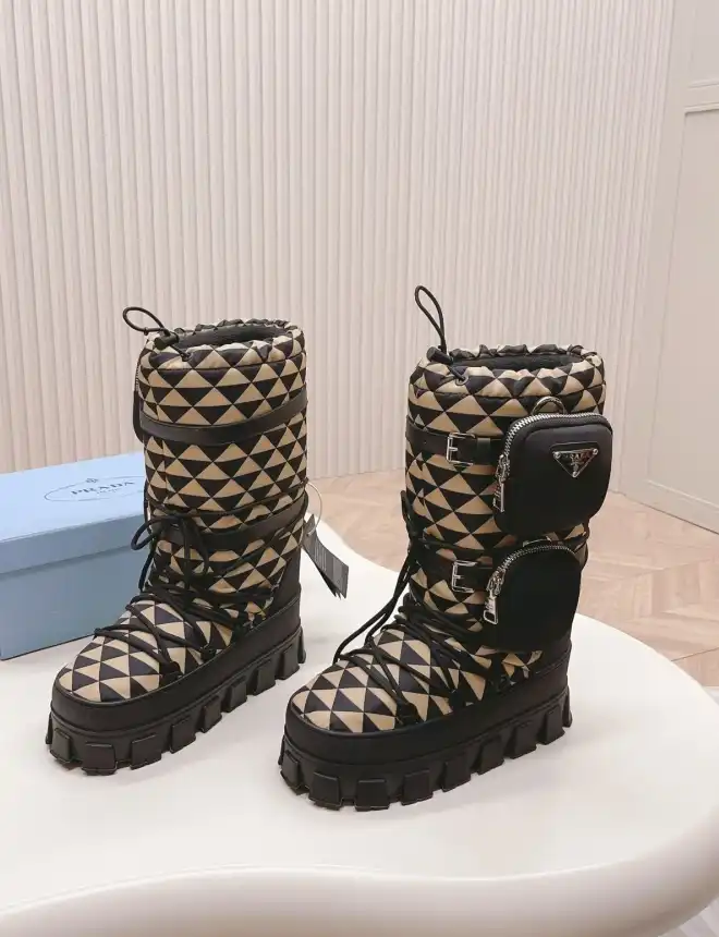 hype Prada Boots