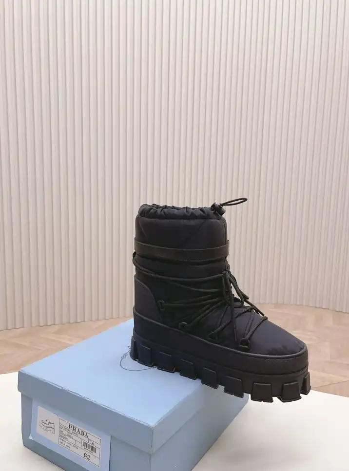 hype Prada Boots