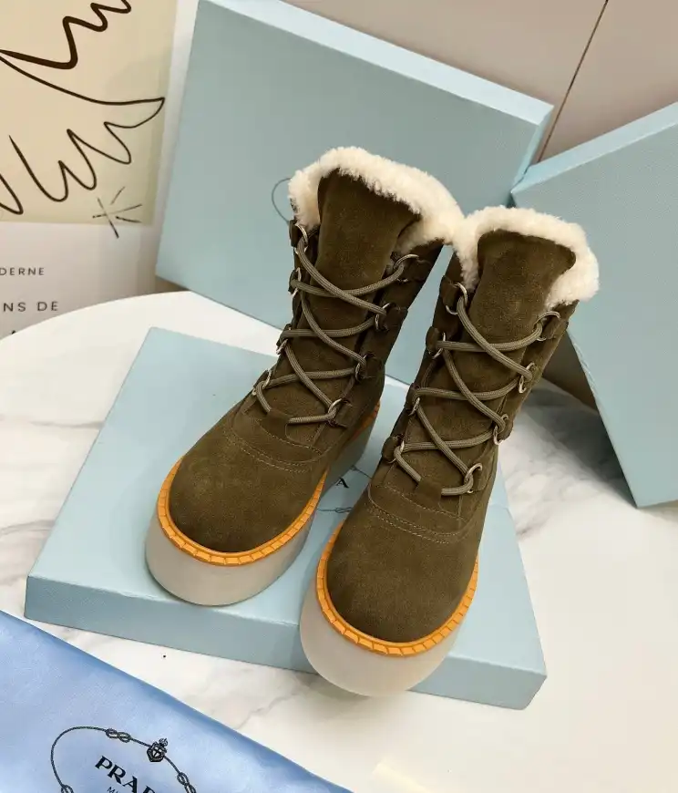 hype Prada Boots