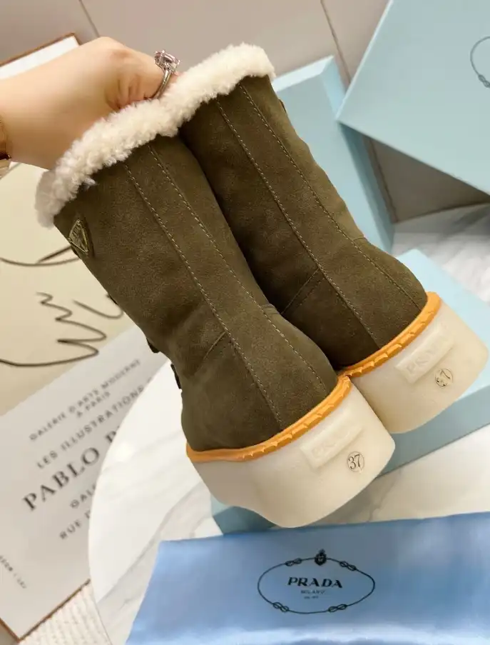 hype Prada Boots