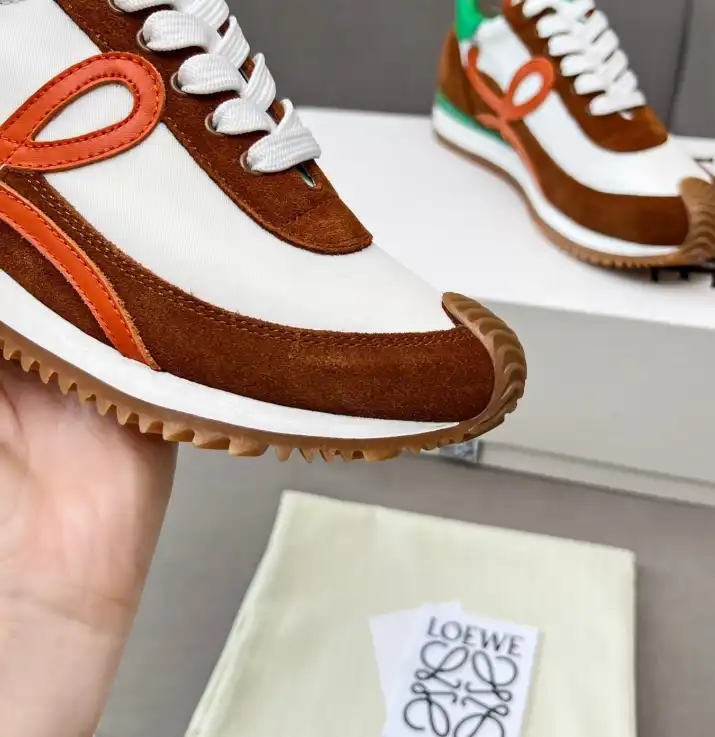 hype Loewe Sneakers