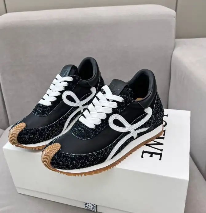 hype Loewe Sneakers