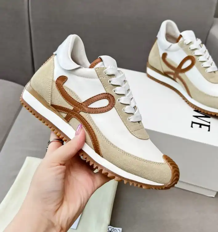 hype Loewe Sneakers