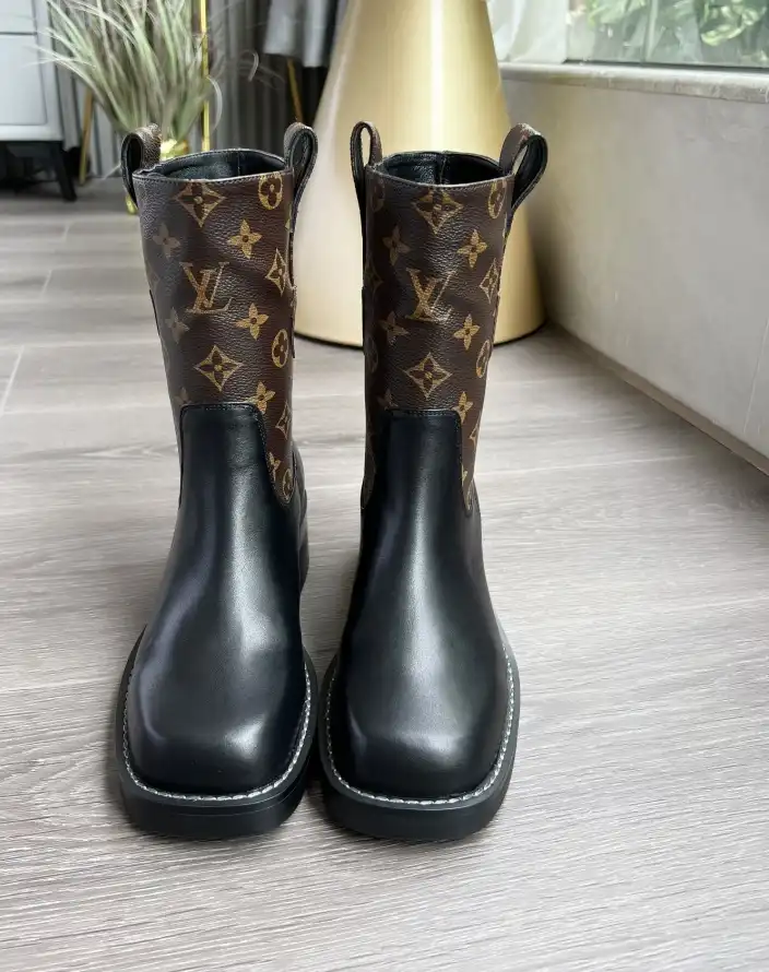 hype LV Boots