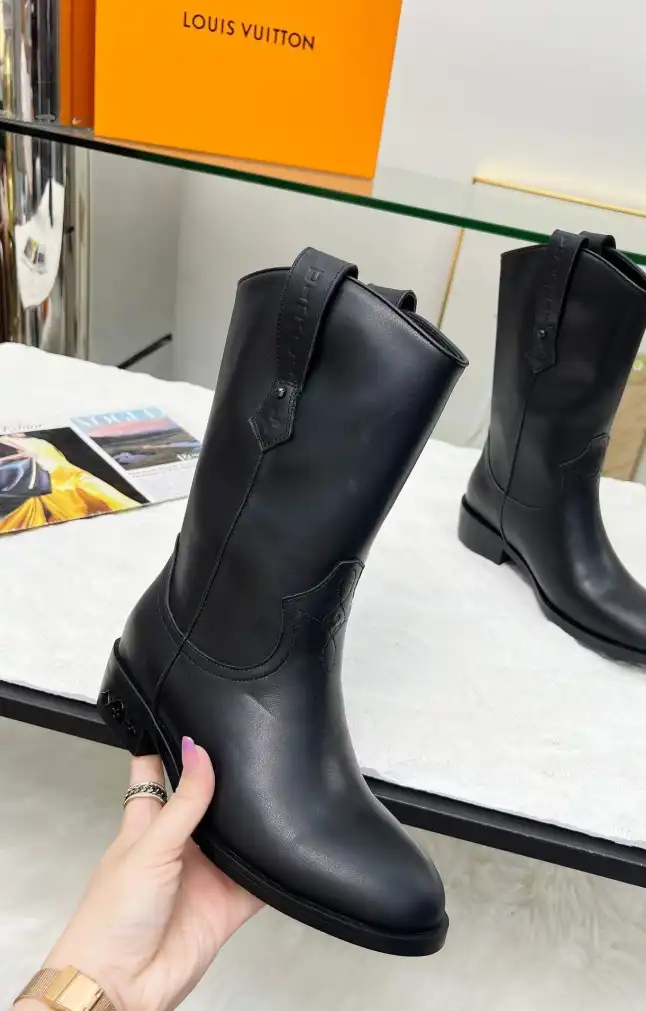 hype LV Boots