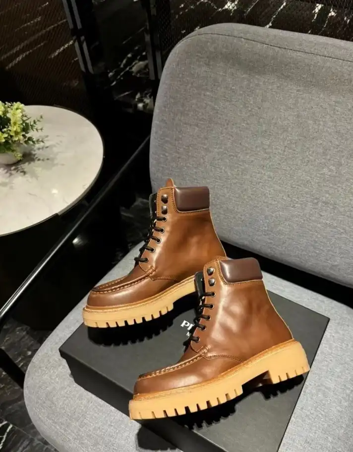 hype Prada Boots