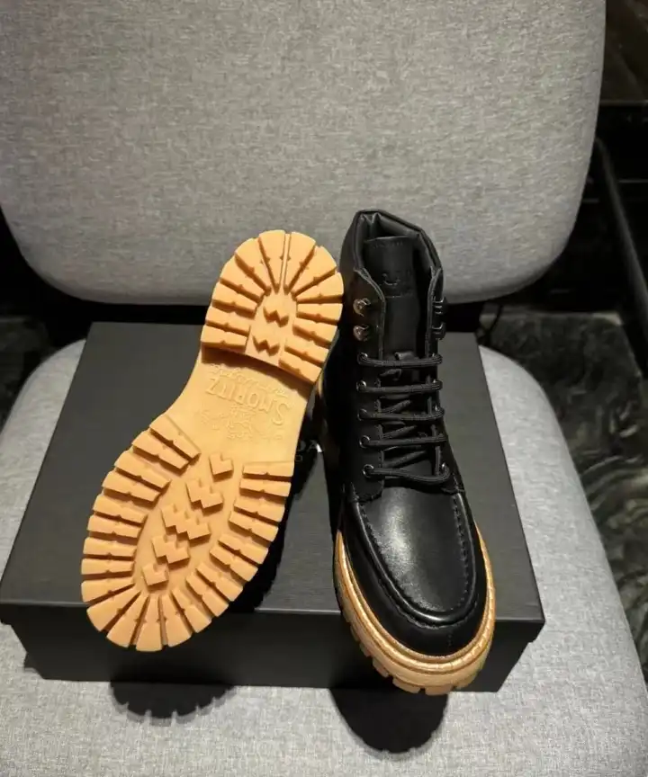 hype Prada Boots