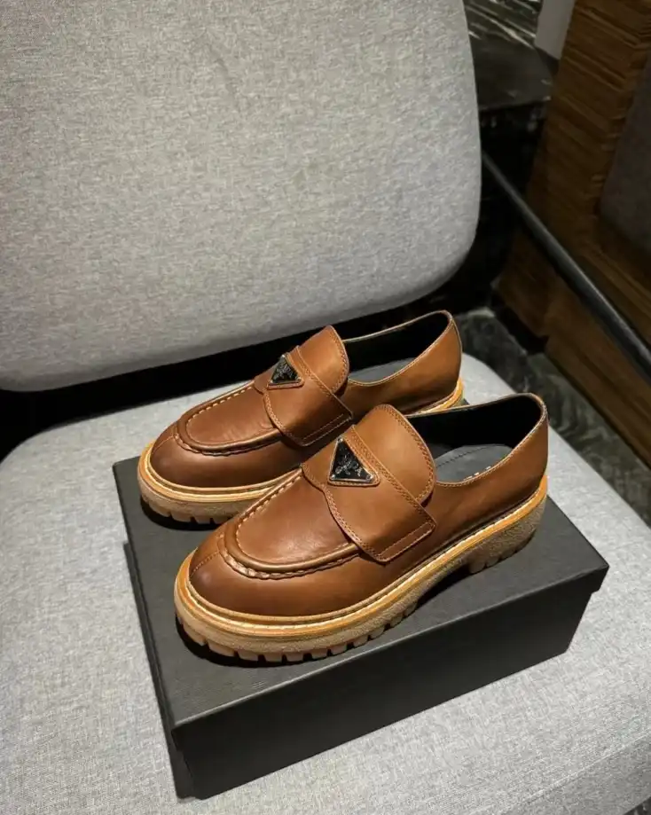 hype Prada Leather Shoes