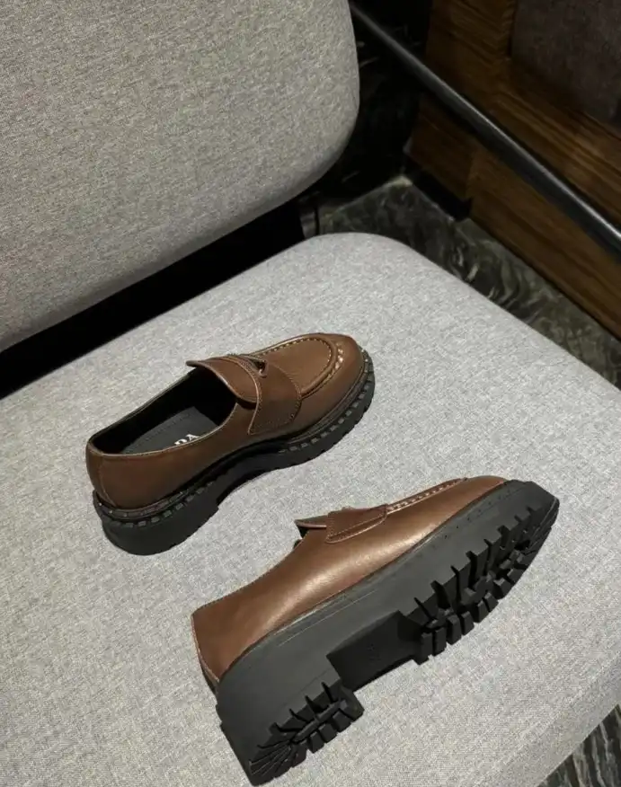 hype Prada Leather Shoes