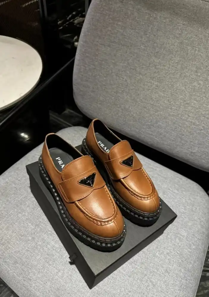 hype Prada Leather Shoes