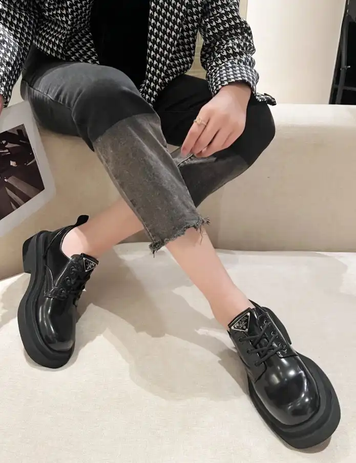 hype Prada Leather Shoes