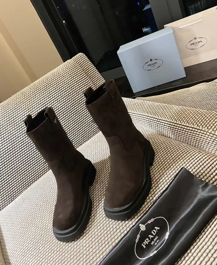 hype Prada Boots